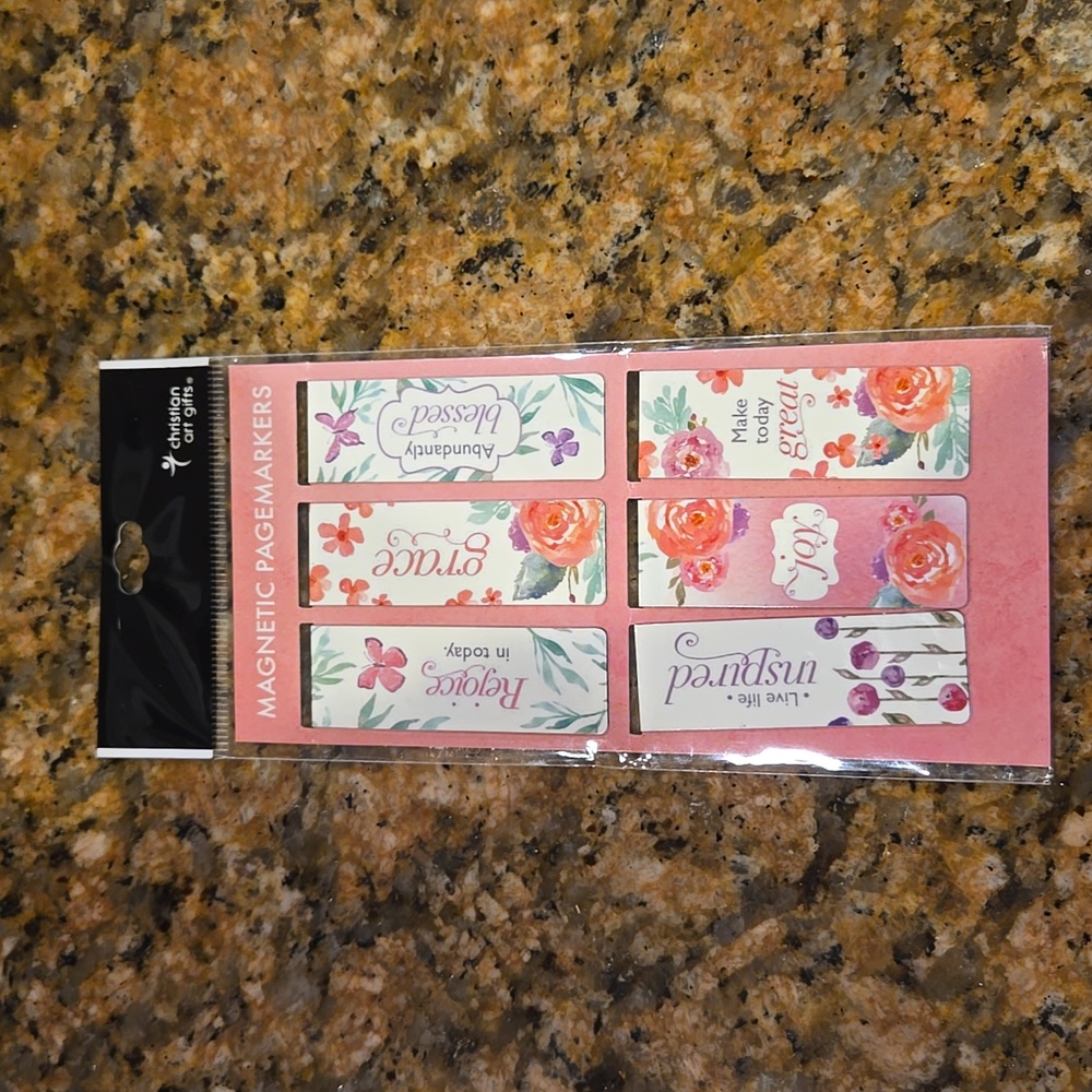 Magnetic pagemarkers